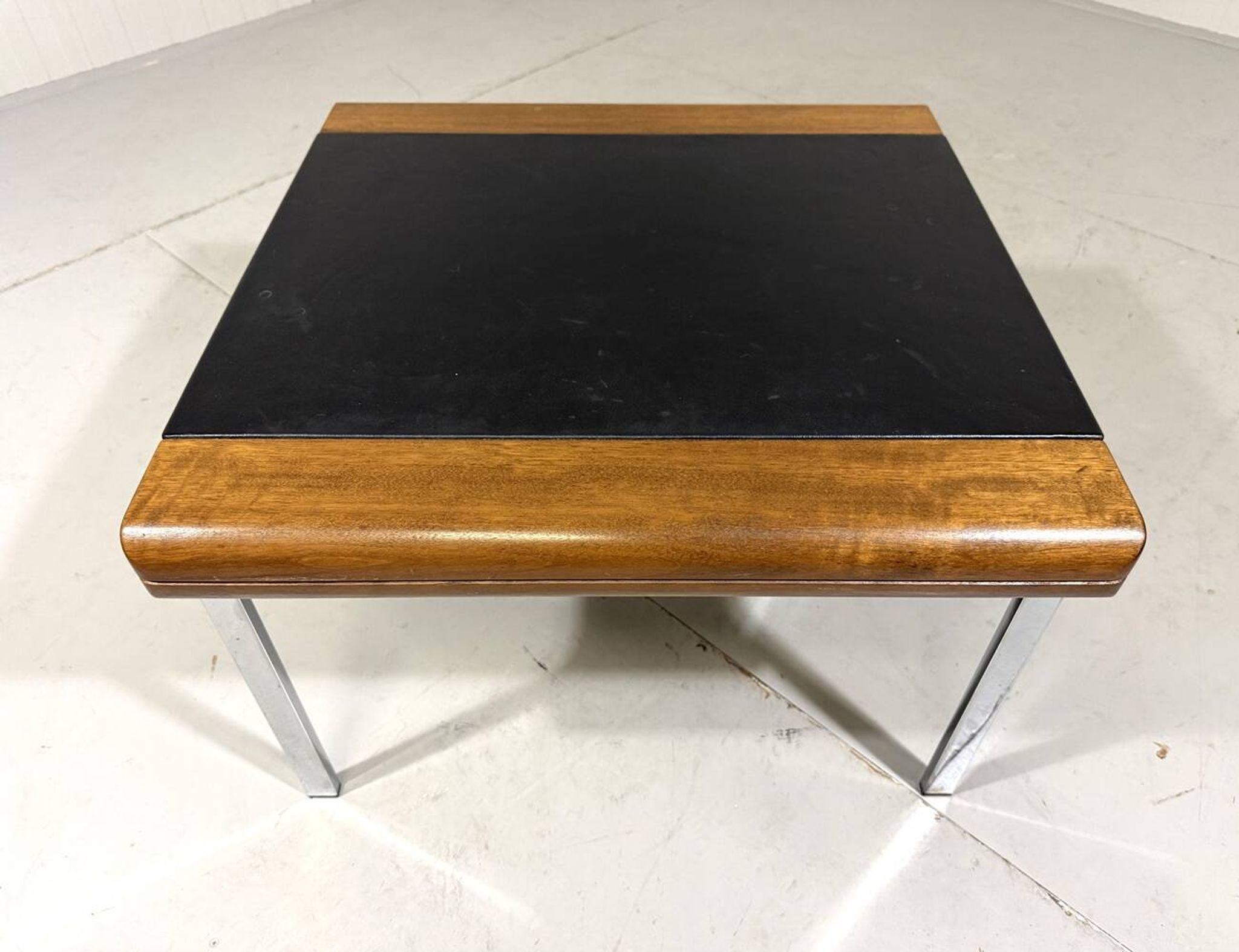 Hans Eichenberger leather coffee-side table Girsberger, Switzerland