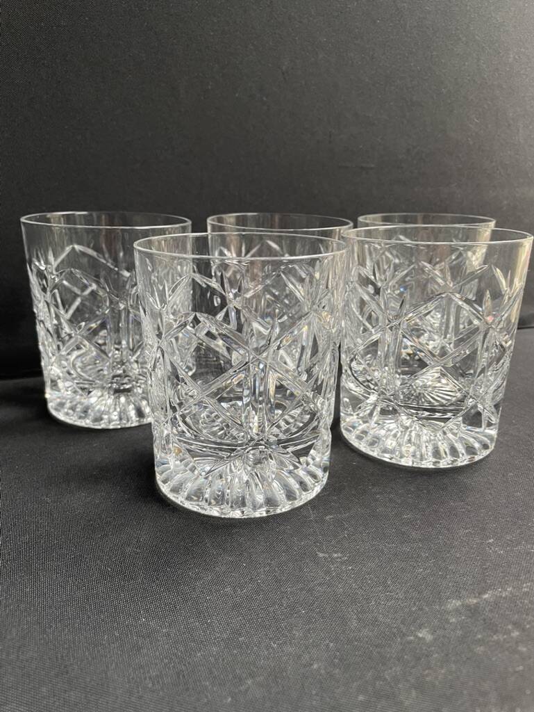 5 Whiskey glasses – Cut crystal