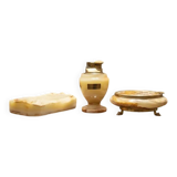 Vintage table lighters + 2 onyx ashtrays – decorative set