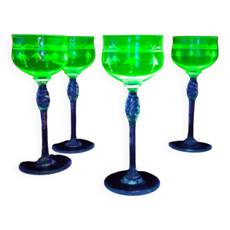 Theresienthal 1900s Art Nouveau x4 Uranium Wine Glasses w/ Engraved Flower Motif