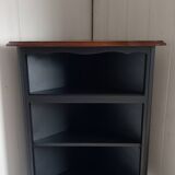 Corner cabinet