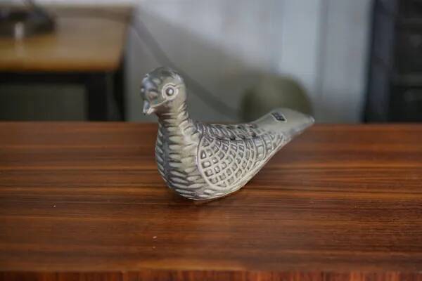 Ceramic dove flower frog, Le Potier Menton, 1960s