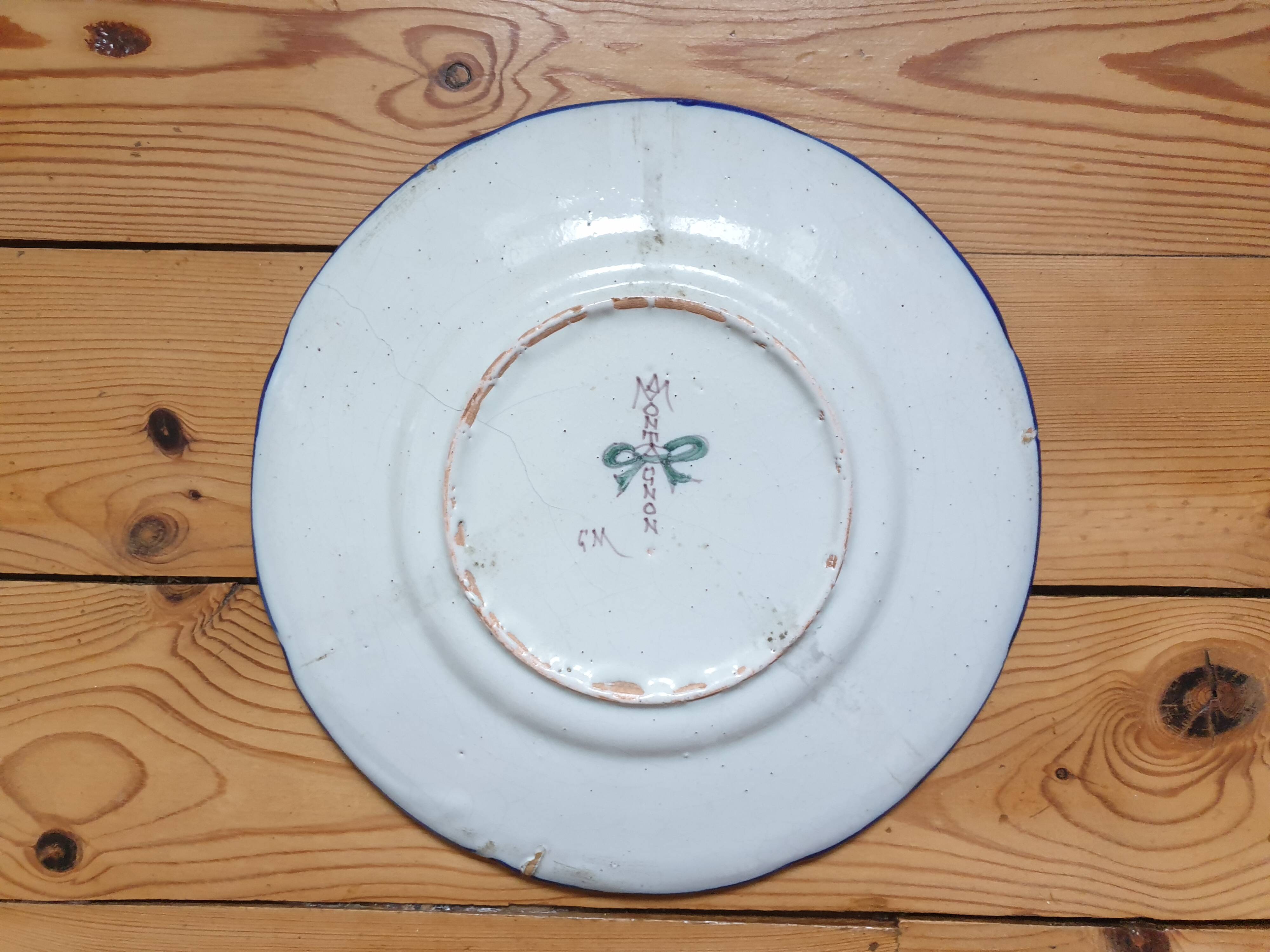 Faience de Nevers assiette Montagnon XIXè siècle