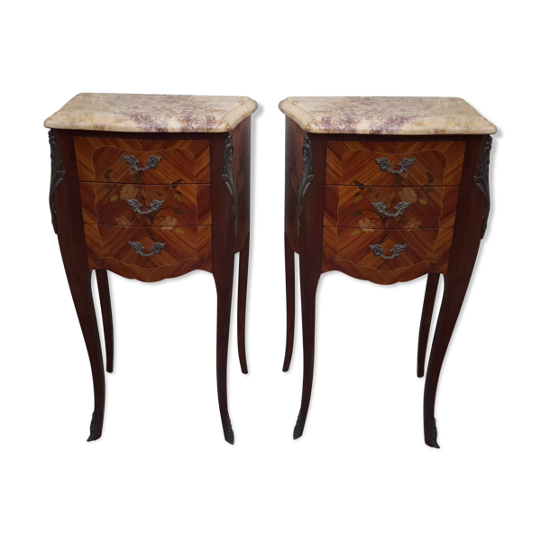 Paire de chevets style Louis XV en Marqueterie