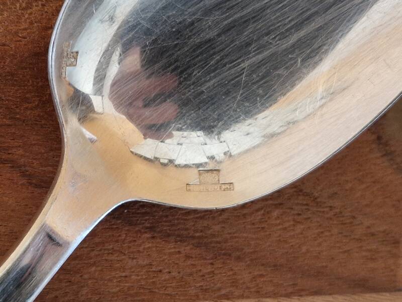 6 cuillères de table Christofle modèle Dax en métal argenté