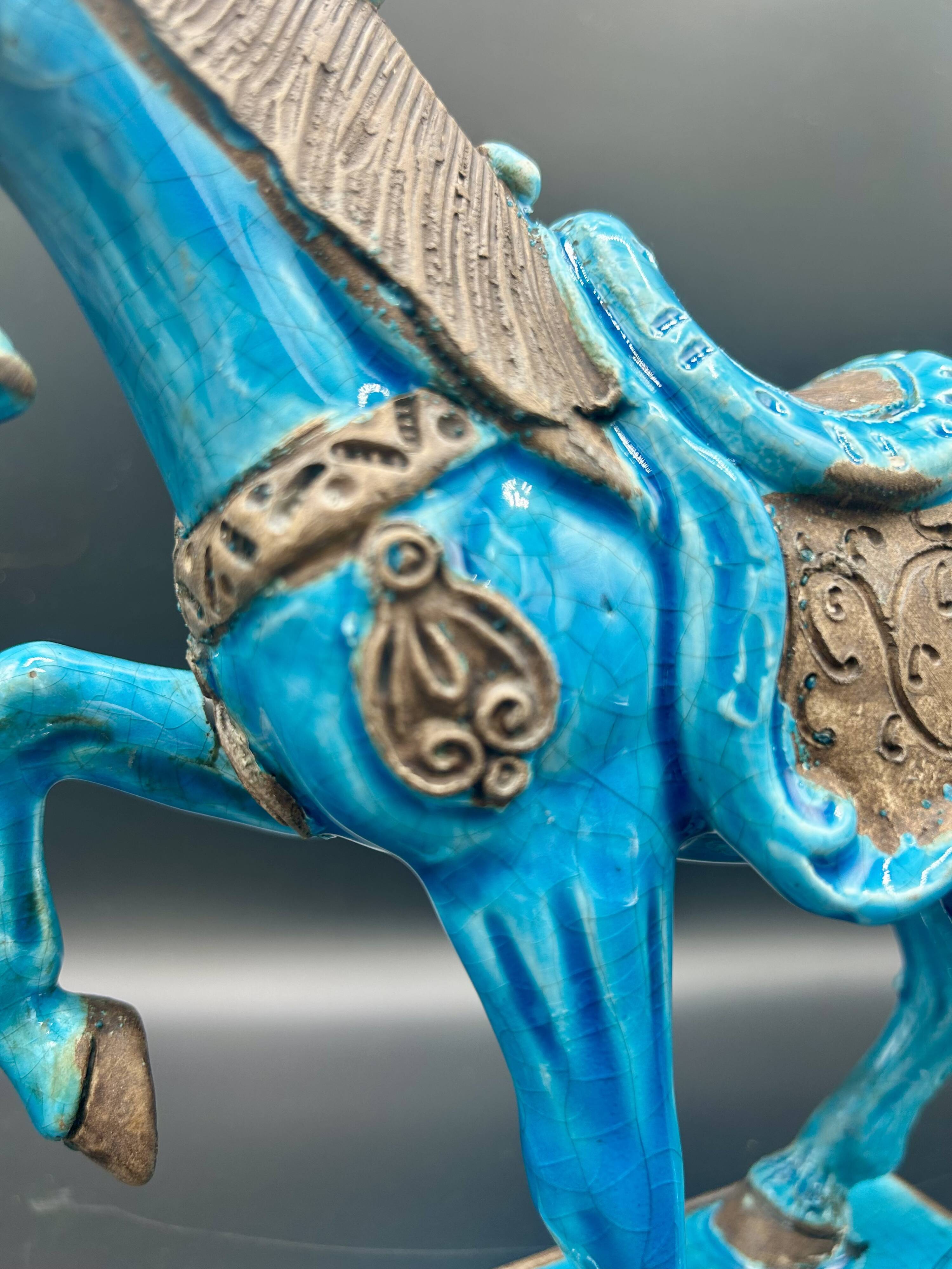 Cheval en céramique émaillée craquelée vintage