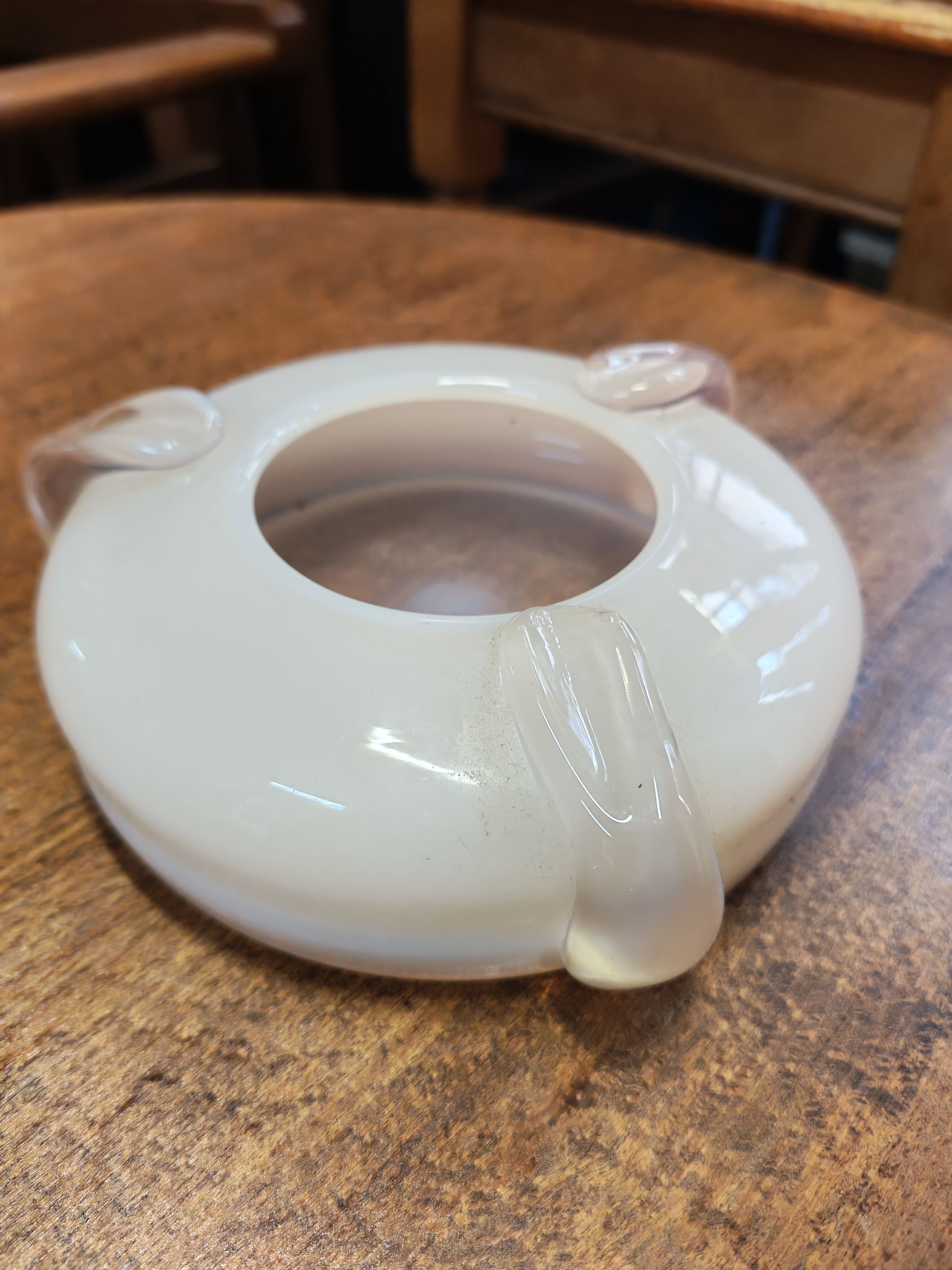 Opaline catch-all tray