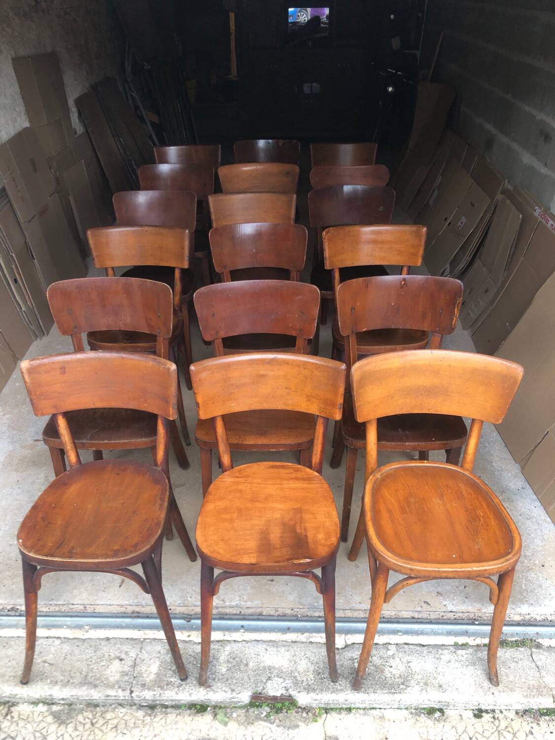 Set of 18 bistro chairs & Baumann