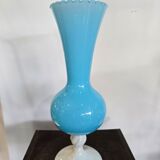 Paire de vase en verre soufflé bleu opalin – H. 35 cm