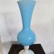 Paire de vase en verre soufflé bleu opalin – H. 35 cm