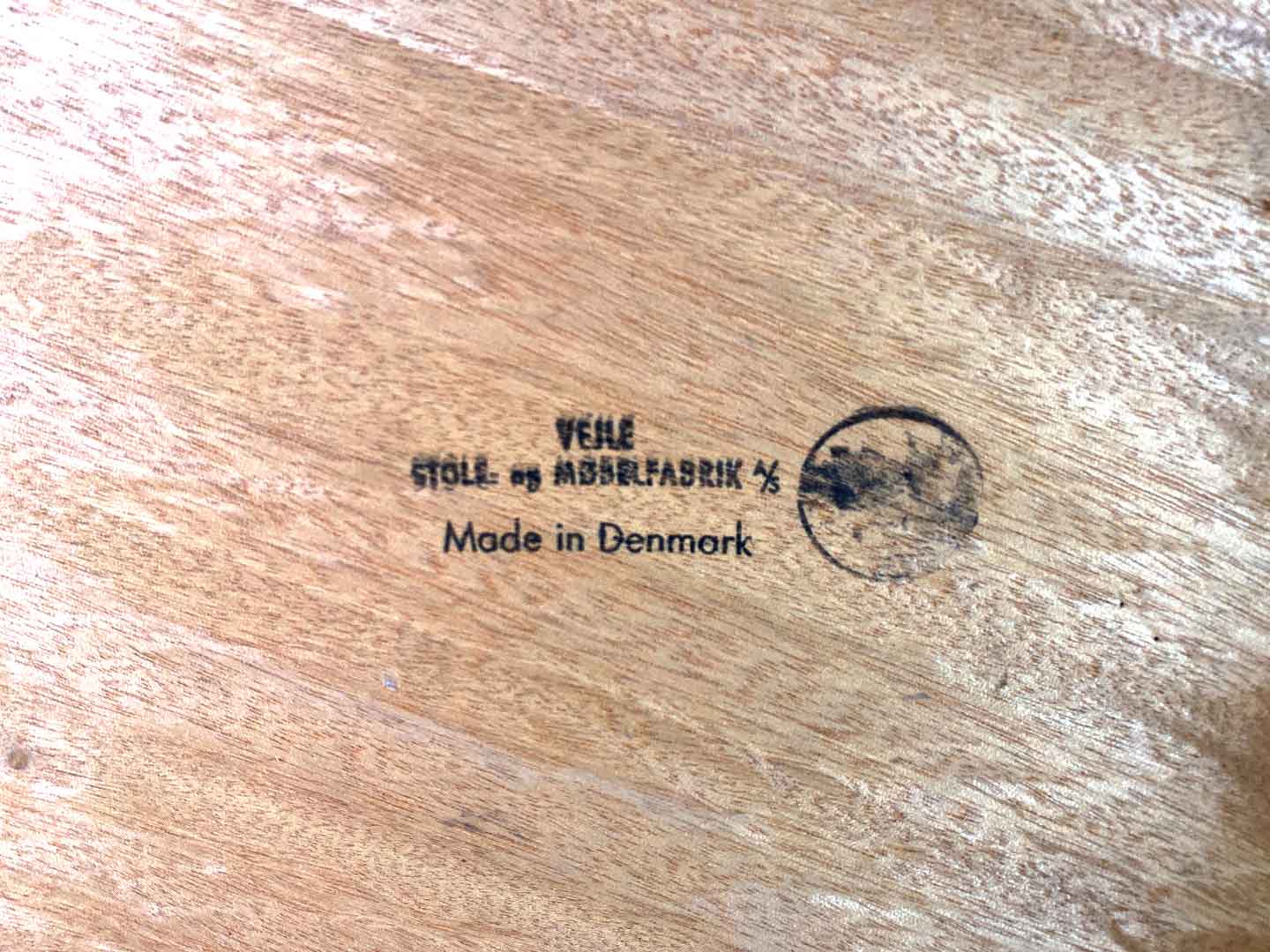 Table basse en teck danois Henning Kjaernulf