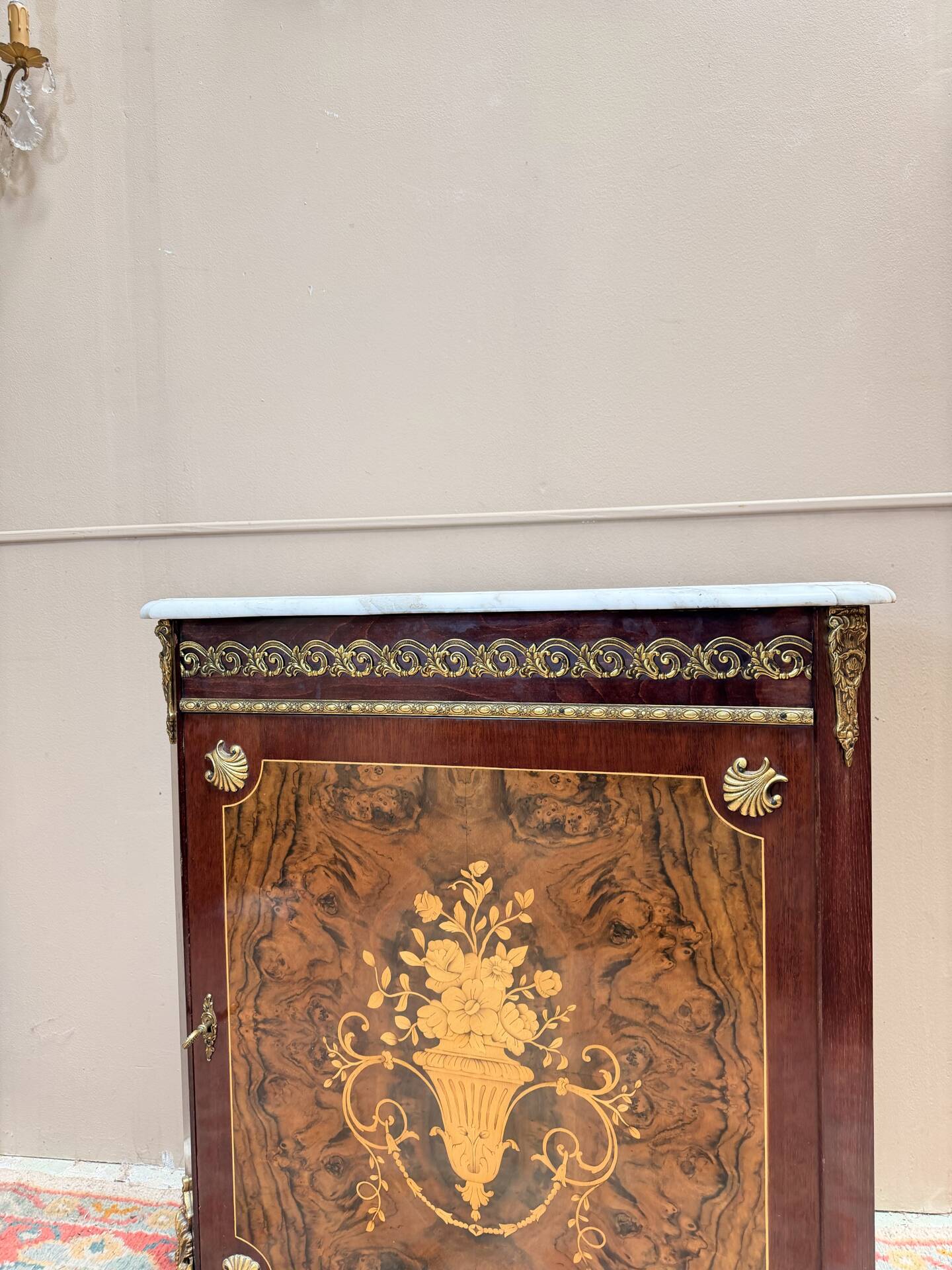 SUPPORT FURNITURE IN NAPOLEON III STYLE MARQUETRY