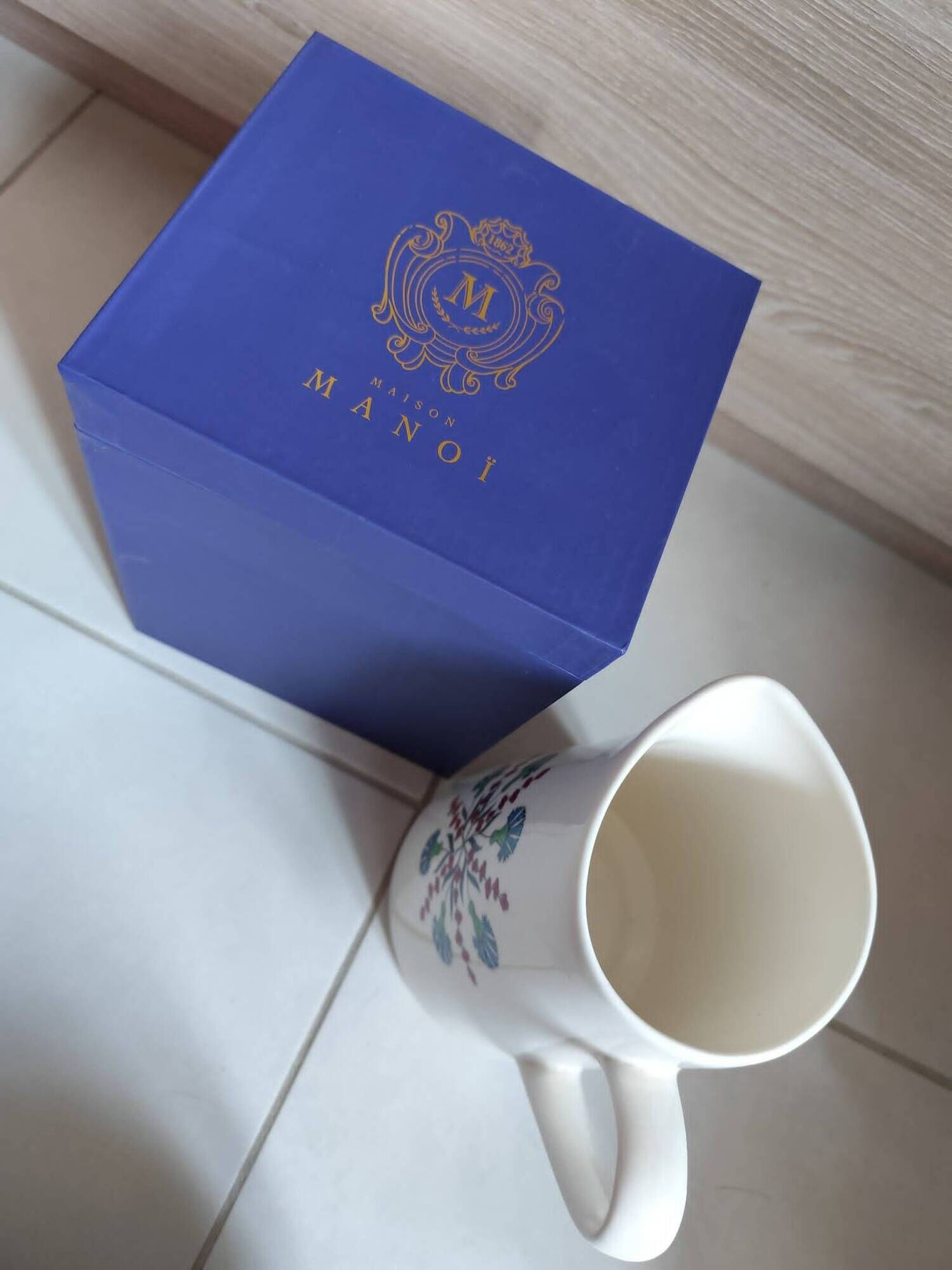 Jug in genuine Limoges porcelain "Maison Manoï"
