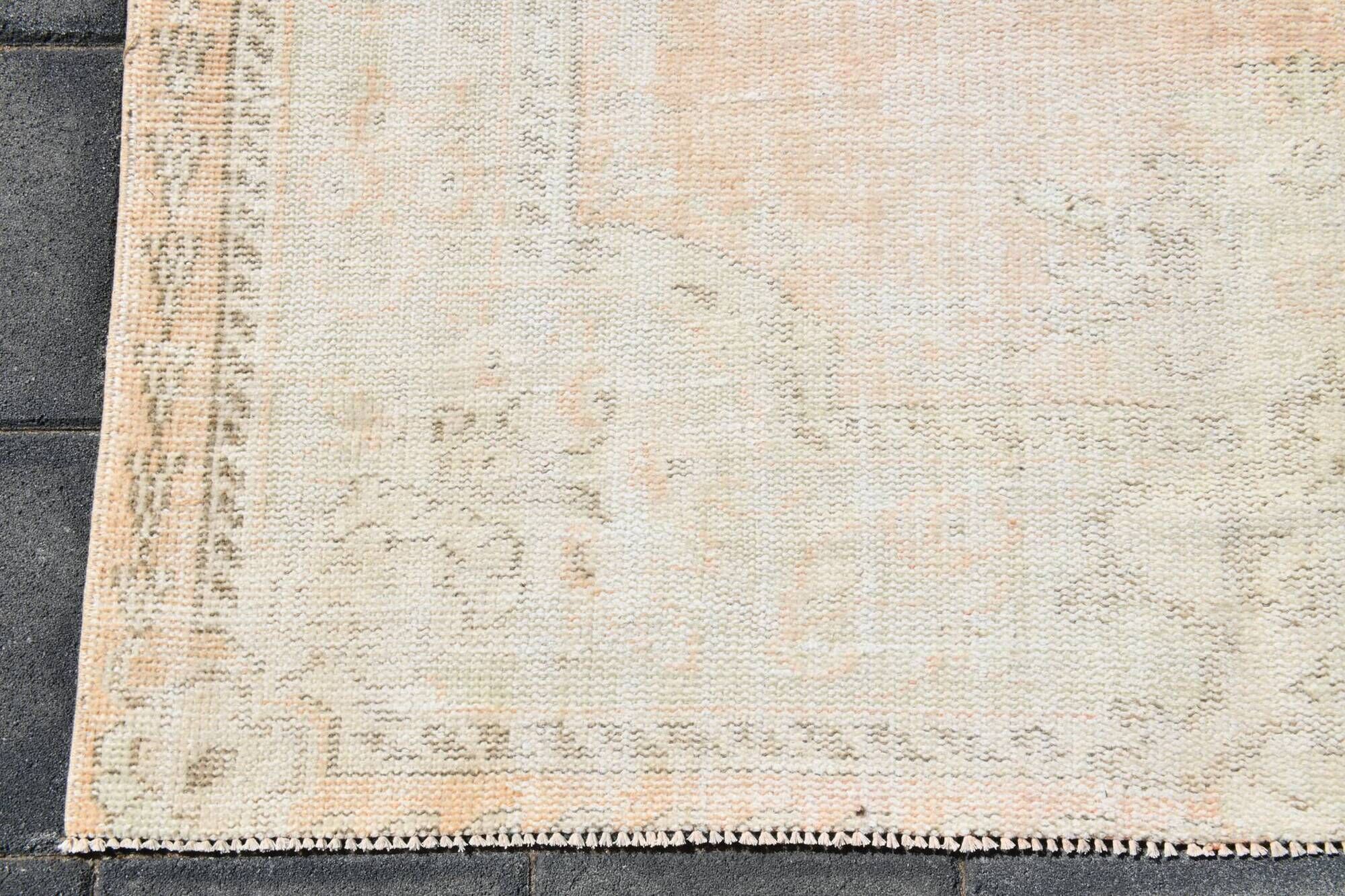 Pale Blush Vintage Area Rug, 182x304 Cm Faded Wool Carpet, 182x304 Cm
