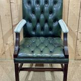 Fauteuil Chesterfield anglais des années 70