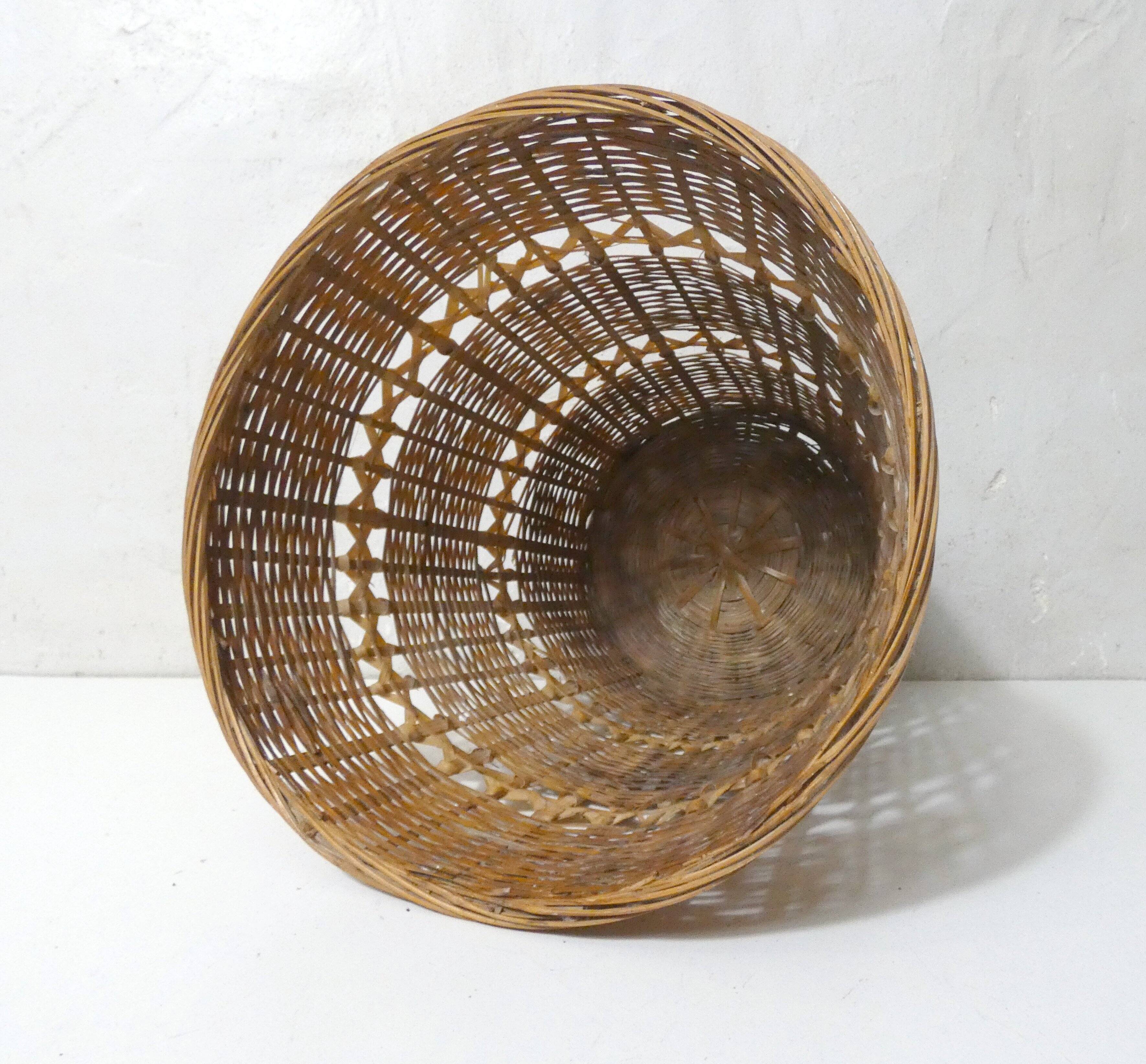 grand cache pot en rotin Vintage