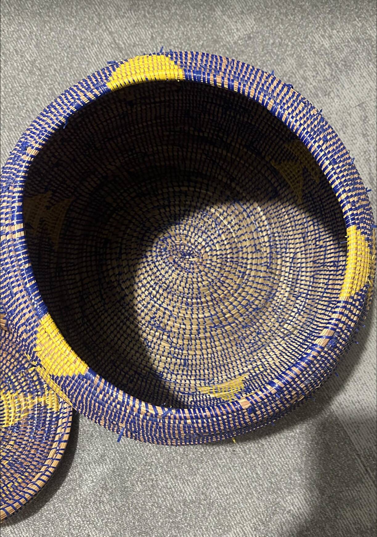 Panier de rangement artisanal tressé