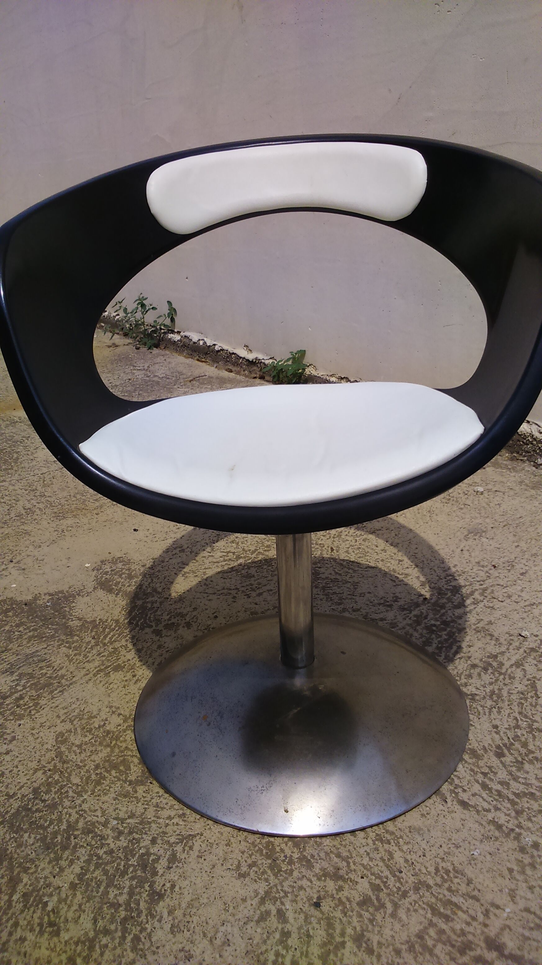 Pair of armchairs 70