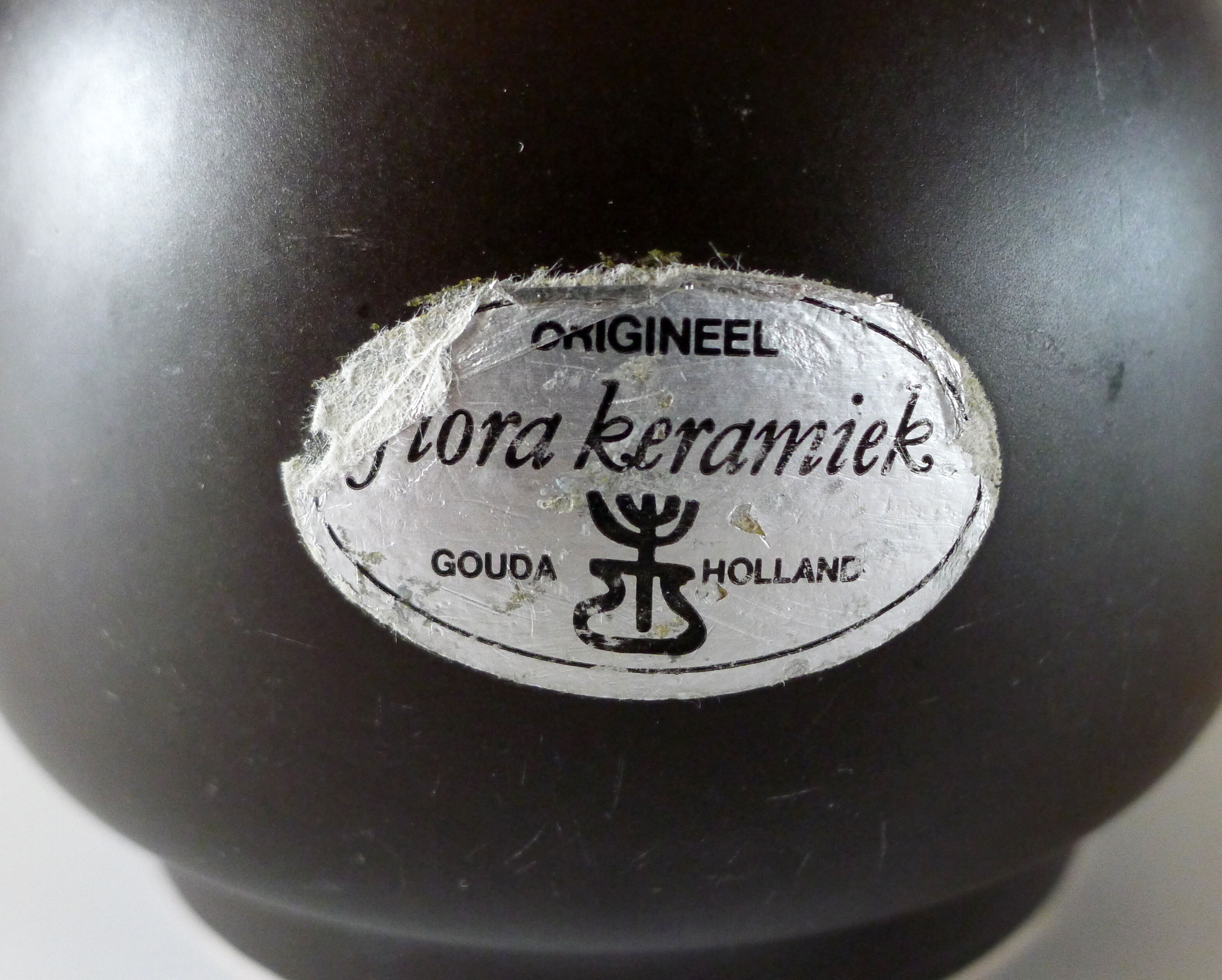 Small vase pitcher matte, by Gouda Holland