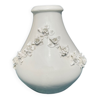 Vase 3D blanc Roses en relief