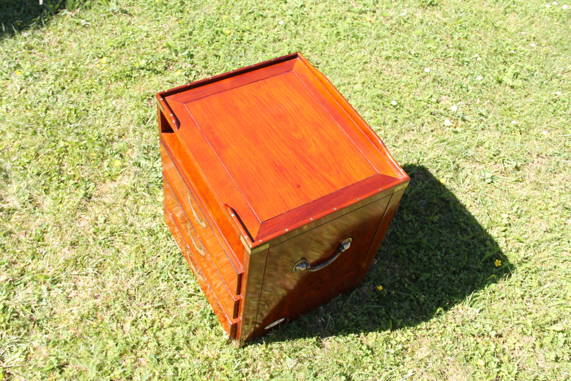 StarBay cashmere bedside