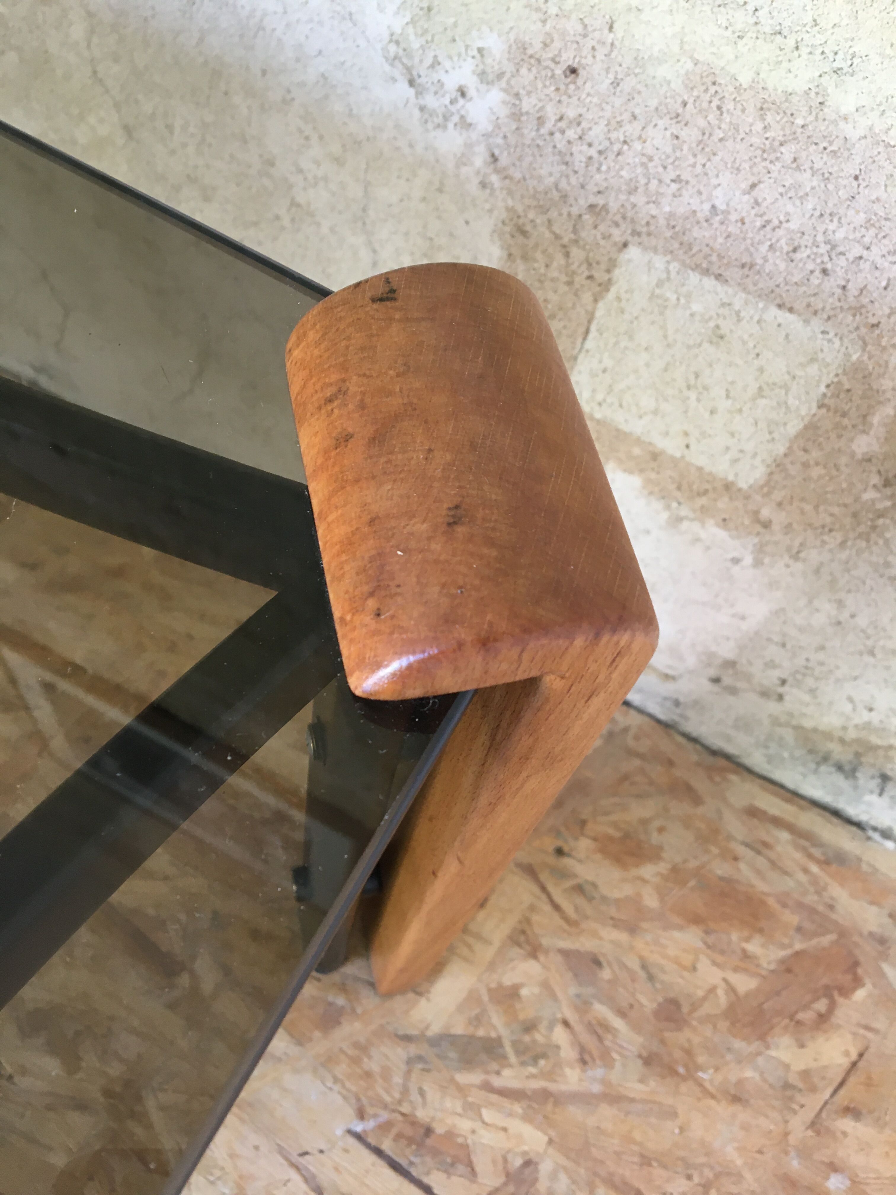 Scandinavian coffee table in smoked glass square metal/wood legs