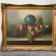 Tableau sur toile nature morte ancien cadre en bois doré / peinture de fruits vintage raisin pomme vase et cruche