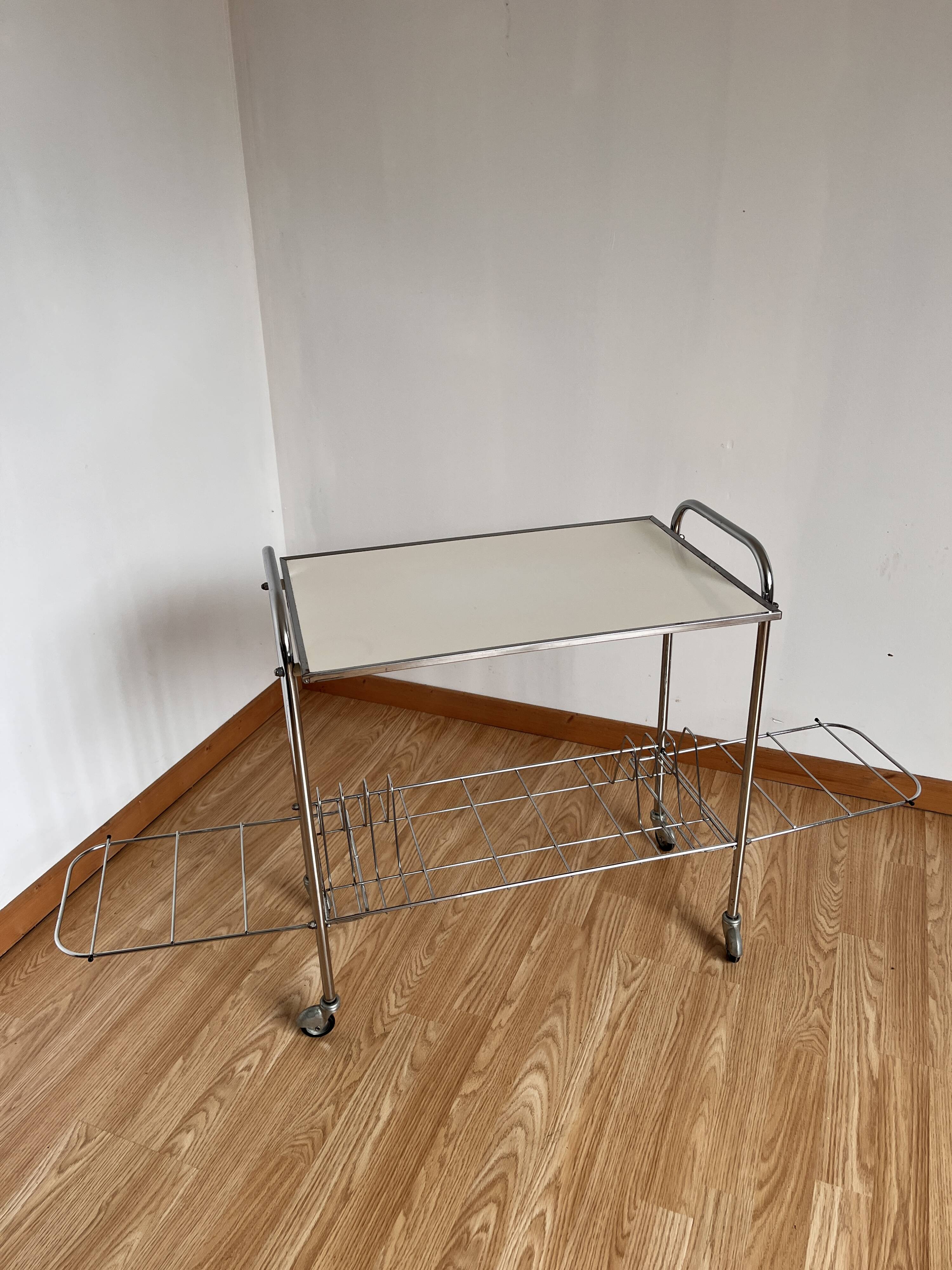 Vinyl serving cart