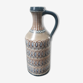 Ceramic pitcher