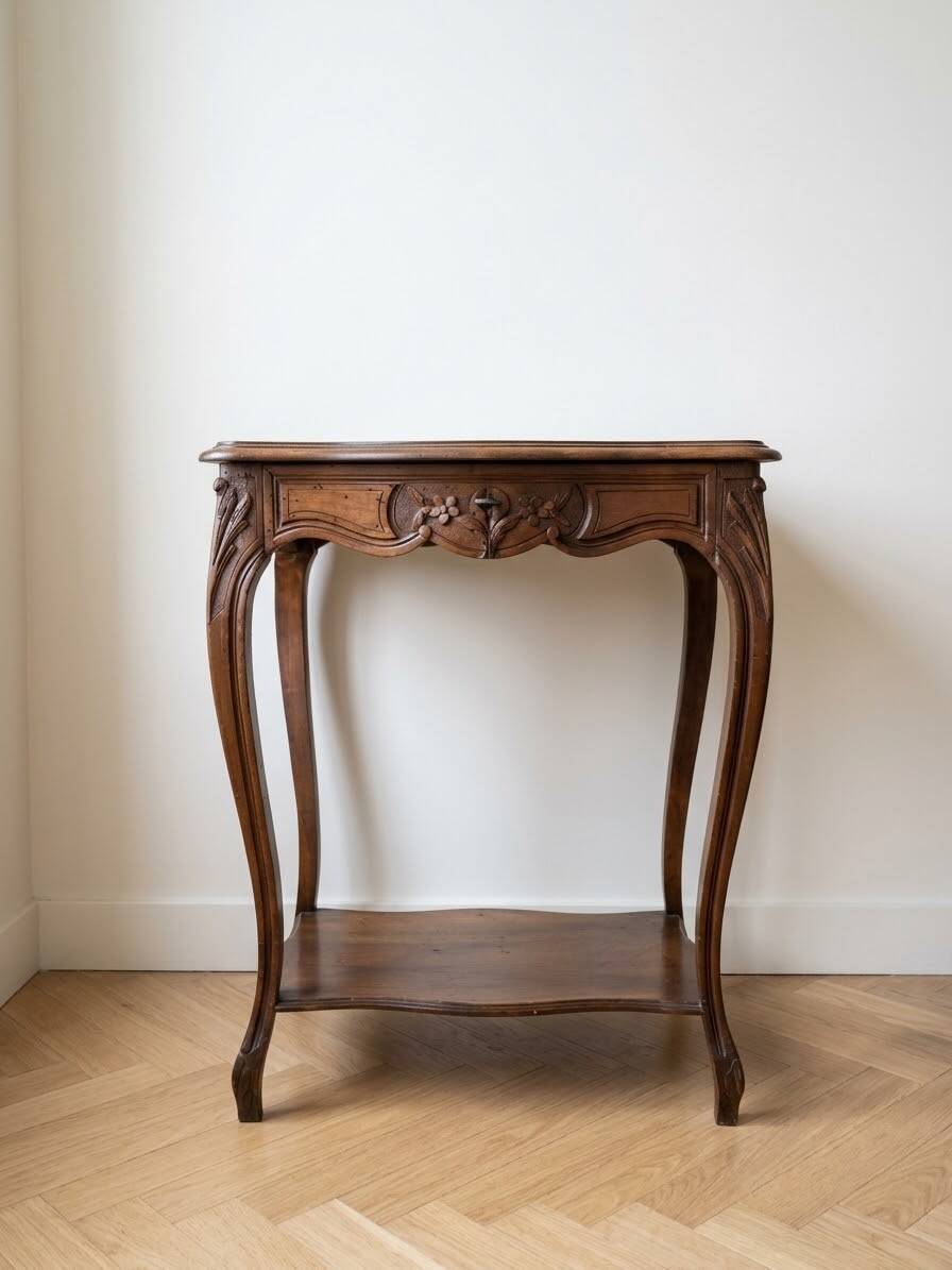 Antique wooden dressing table with mirror