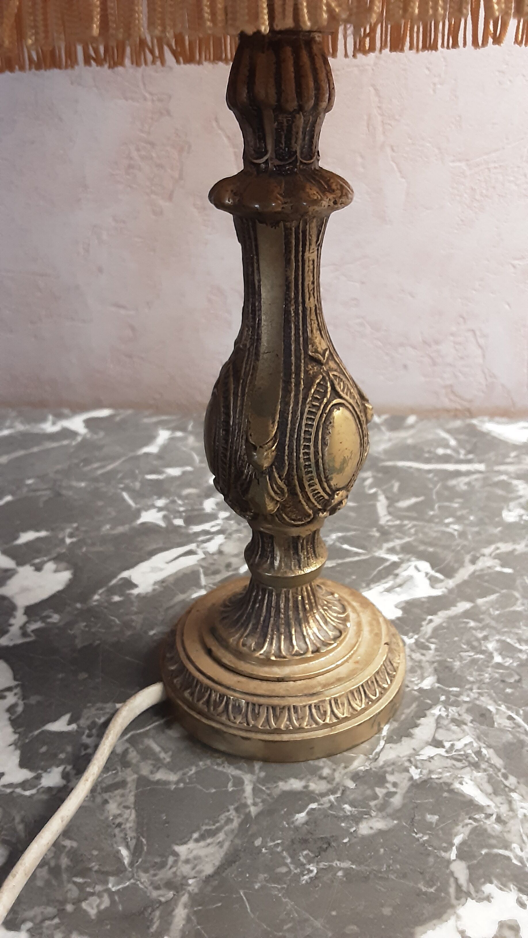 Bronze foot bedside lamp - old