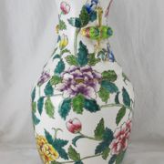 Chinese famille rose porcelain vase 20th century