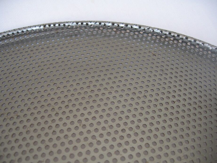 Metal hanging lamp