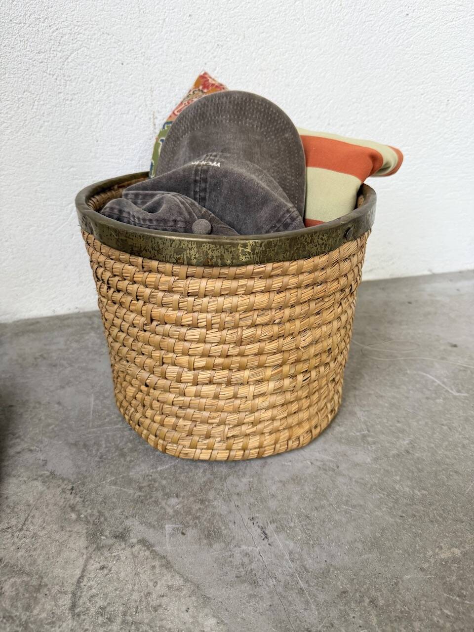 Rattan basket 1970, Italy