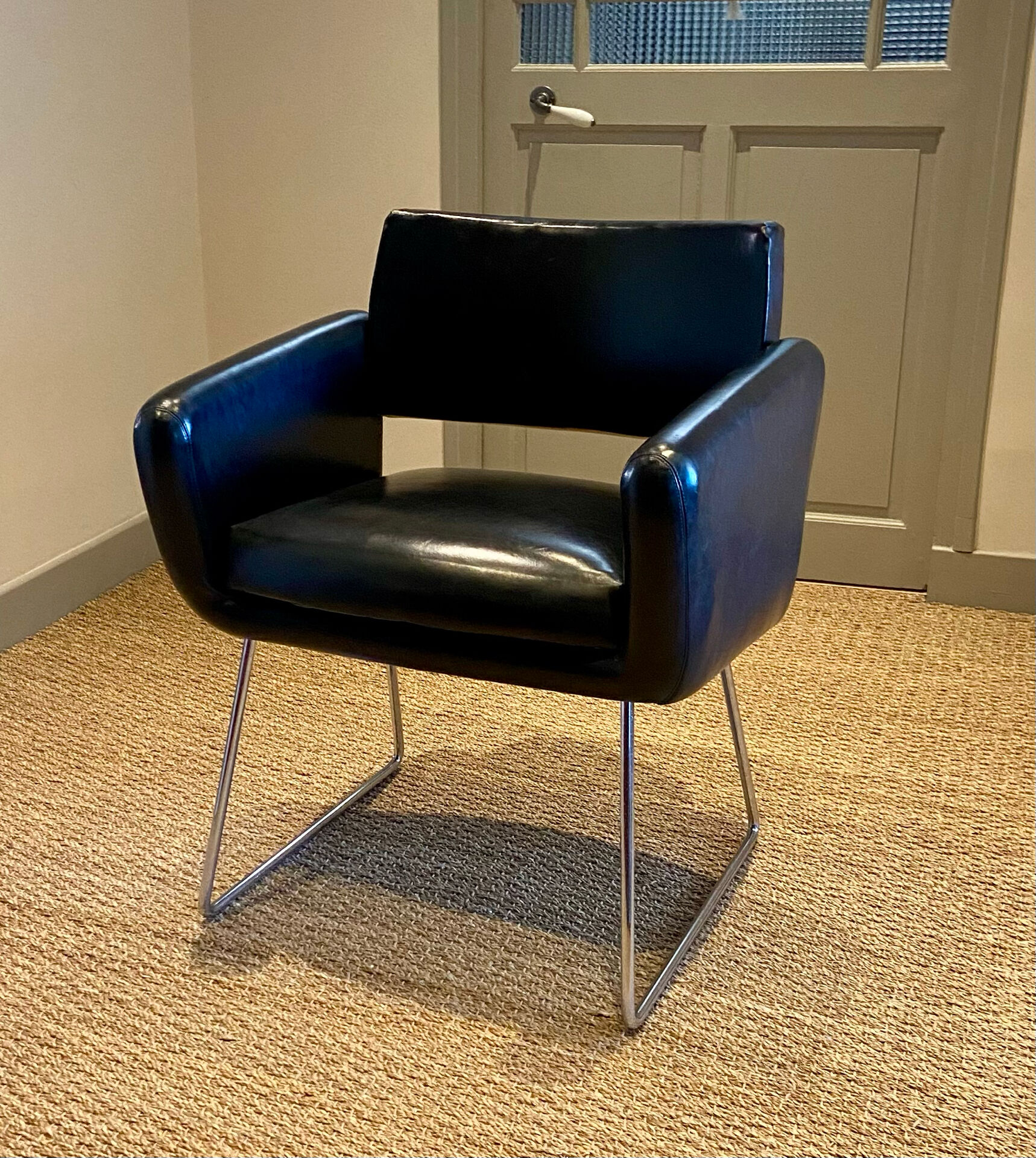 Armchair attributed to Joseph-André Motte for Steiner, 1960s.