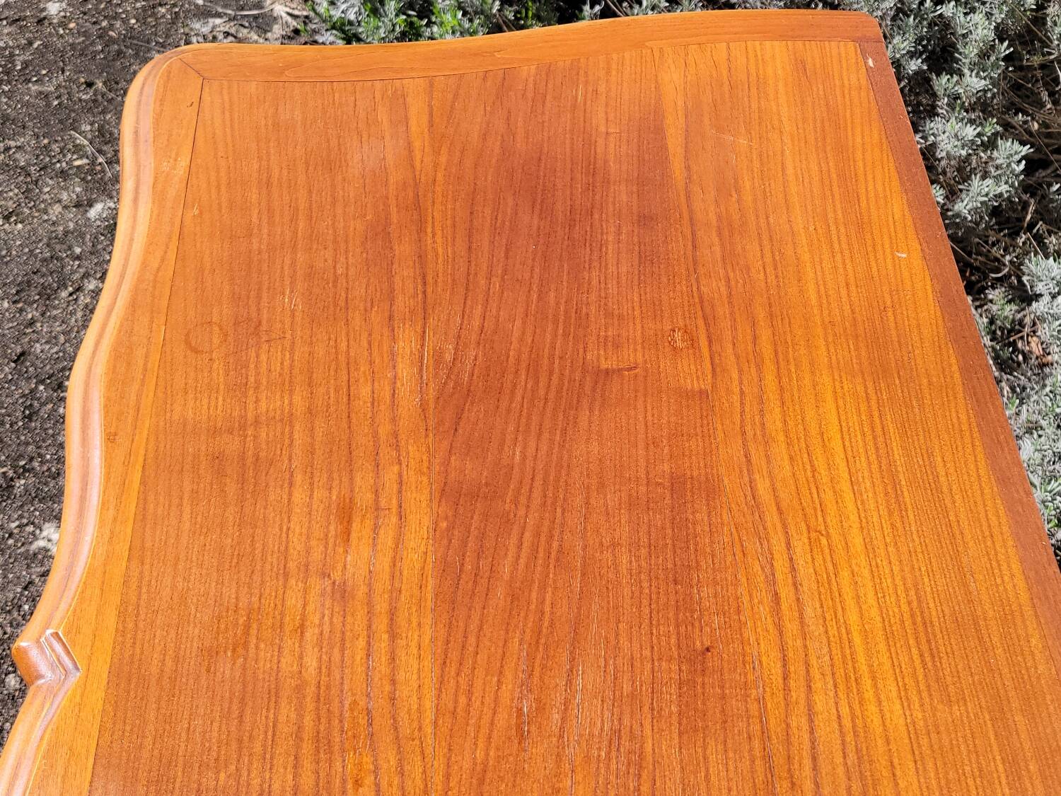 Louis XV style crossbow commode in cherry wood