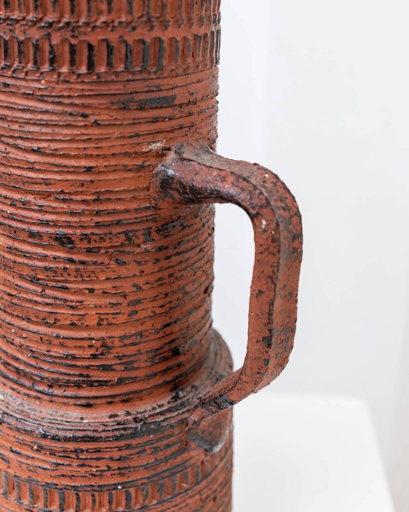 XL Mid-Century Brutalist Chamotte Vase in earthy red-brown ceramic by Spara Keramik, Germany 1960s