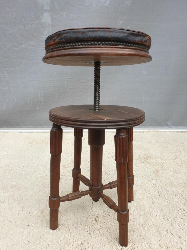 Pleyel piano stool from 1853 round leather seat