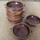 8 dishes in glazed terracotta