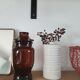 Pot en verre fumé vintage avec son couvercle hermetique fabrique en belgique 18cm de haut