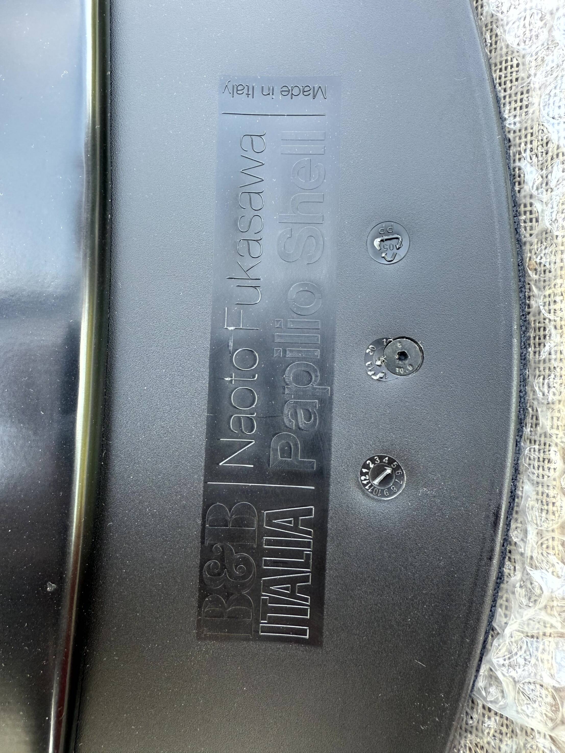 Papilio Shell designer chair – Naoto Fukasawa – B&B Italia