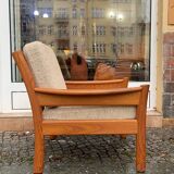 Danish armchair of the 60s in wood and wool of the brand Dyrlund