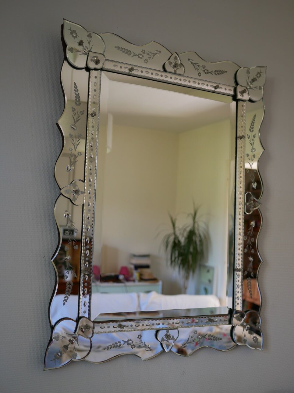 Venetian mirror beveled 87x 65cm, 50 years