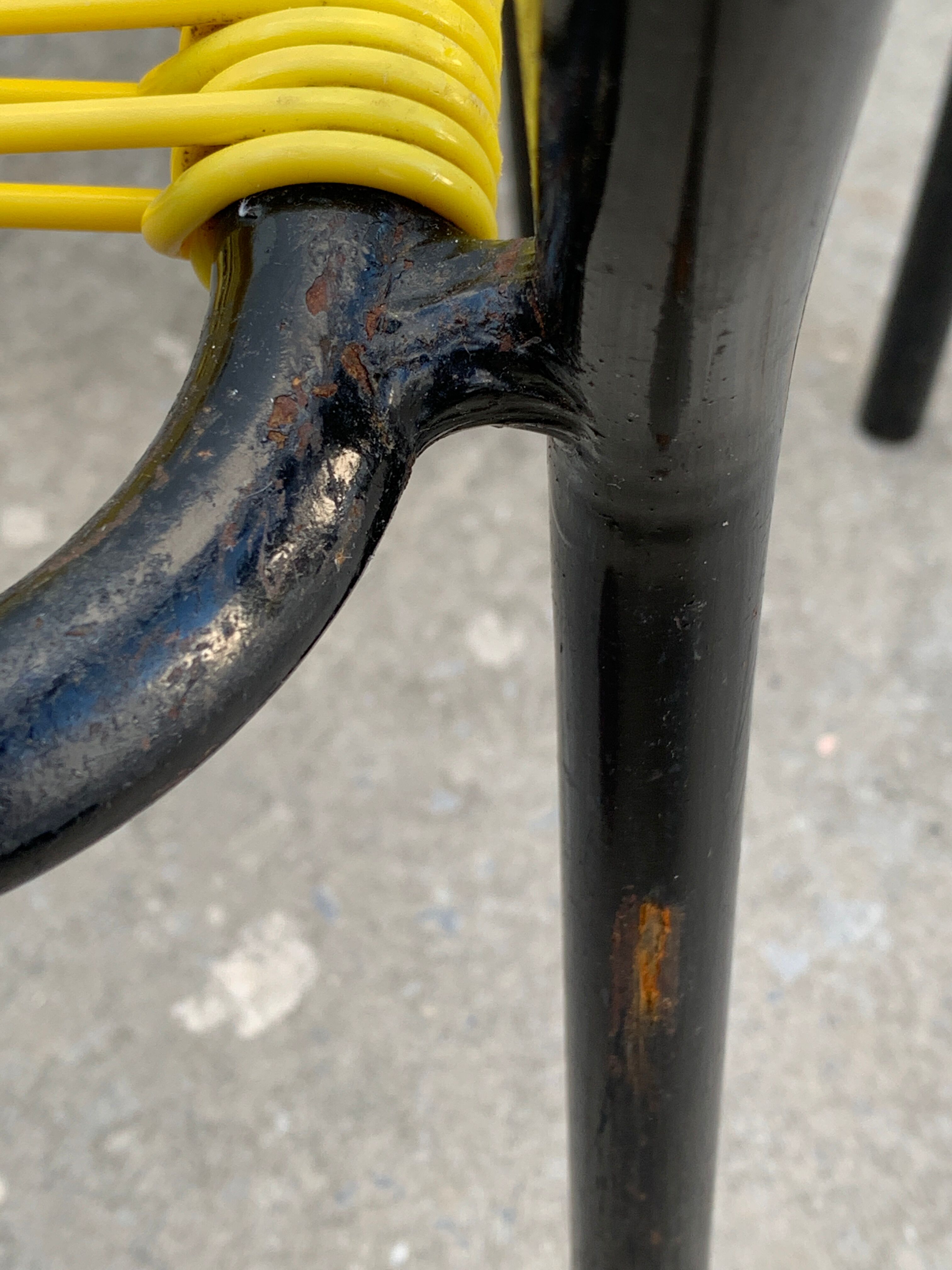 4 yellow scoubidou chairs, 1950