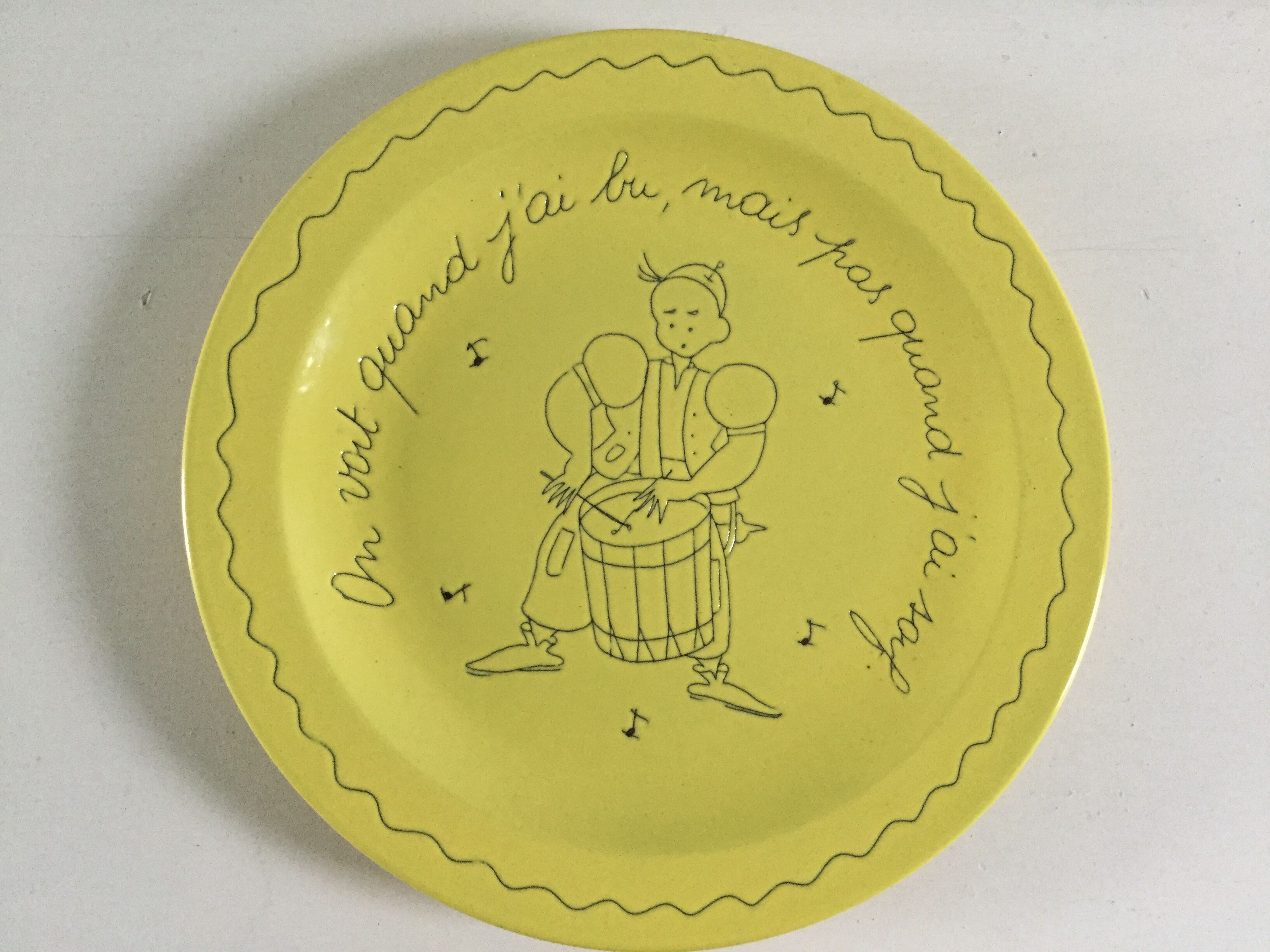 Humorous plates