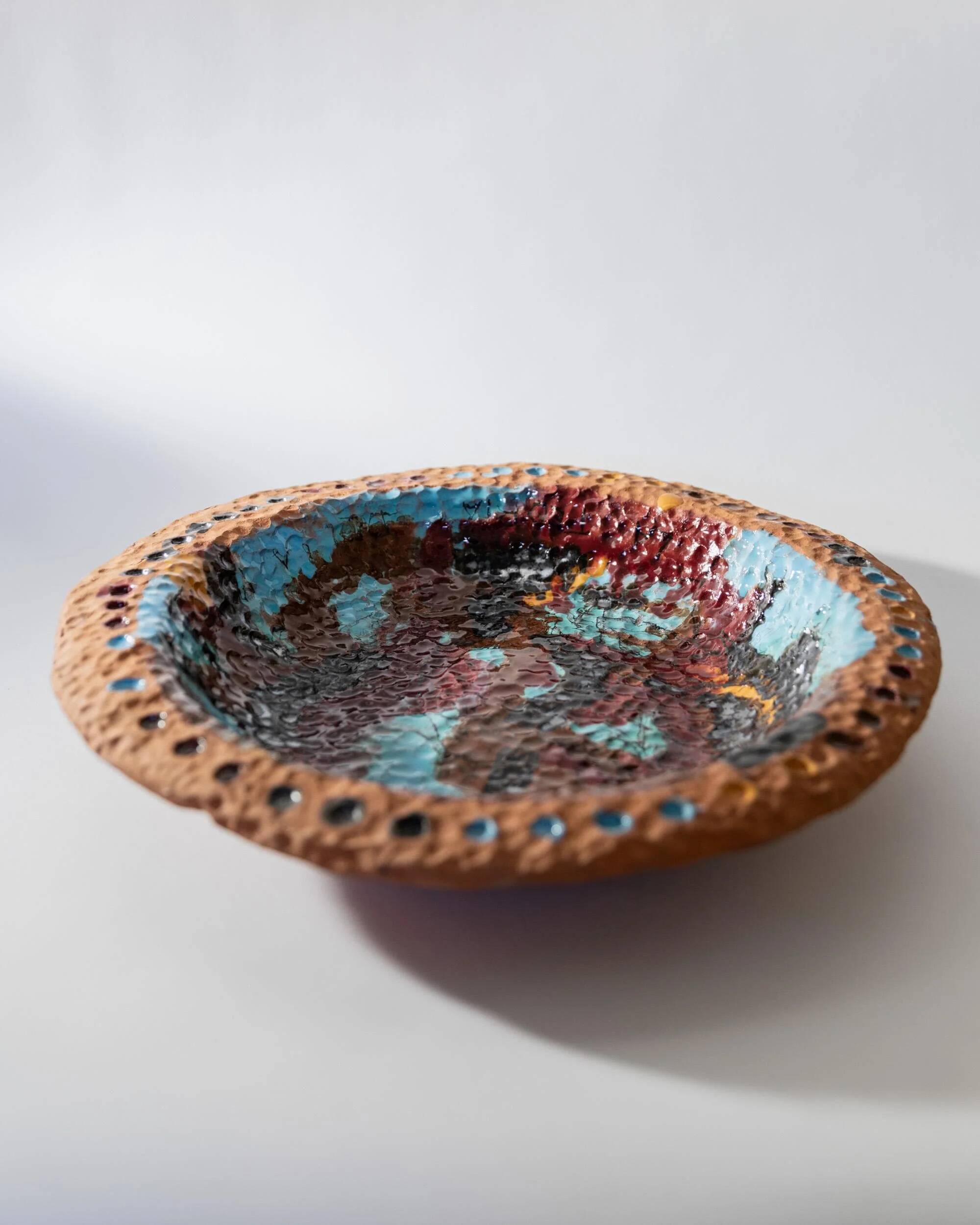Vintage 1970s ceramic workshop bowl, naive handcrafted shape with coloured glaze, terracotta fruit bowl or wall plate, elegant gift idea.