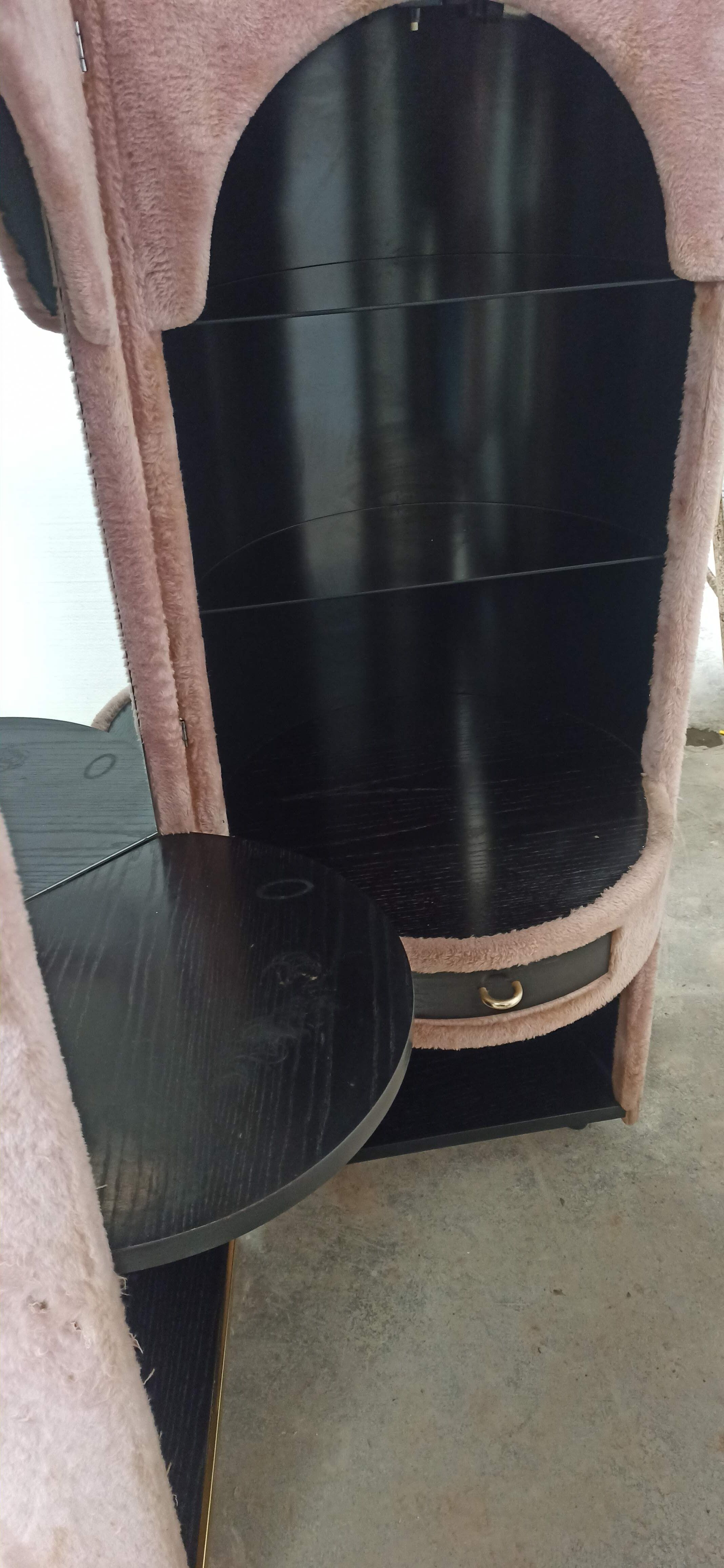 70's moumoutte dressing table, distributed by Roche Bobois
