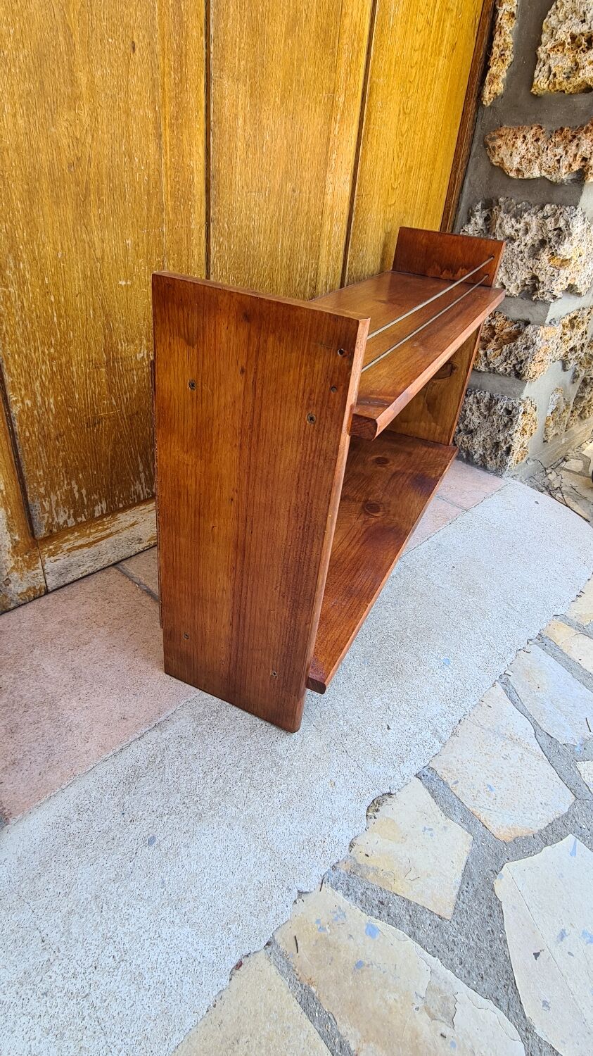 Vintage wall bookcase