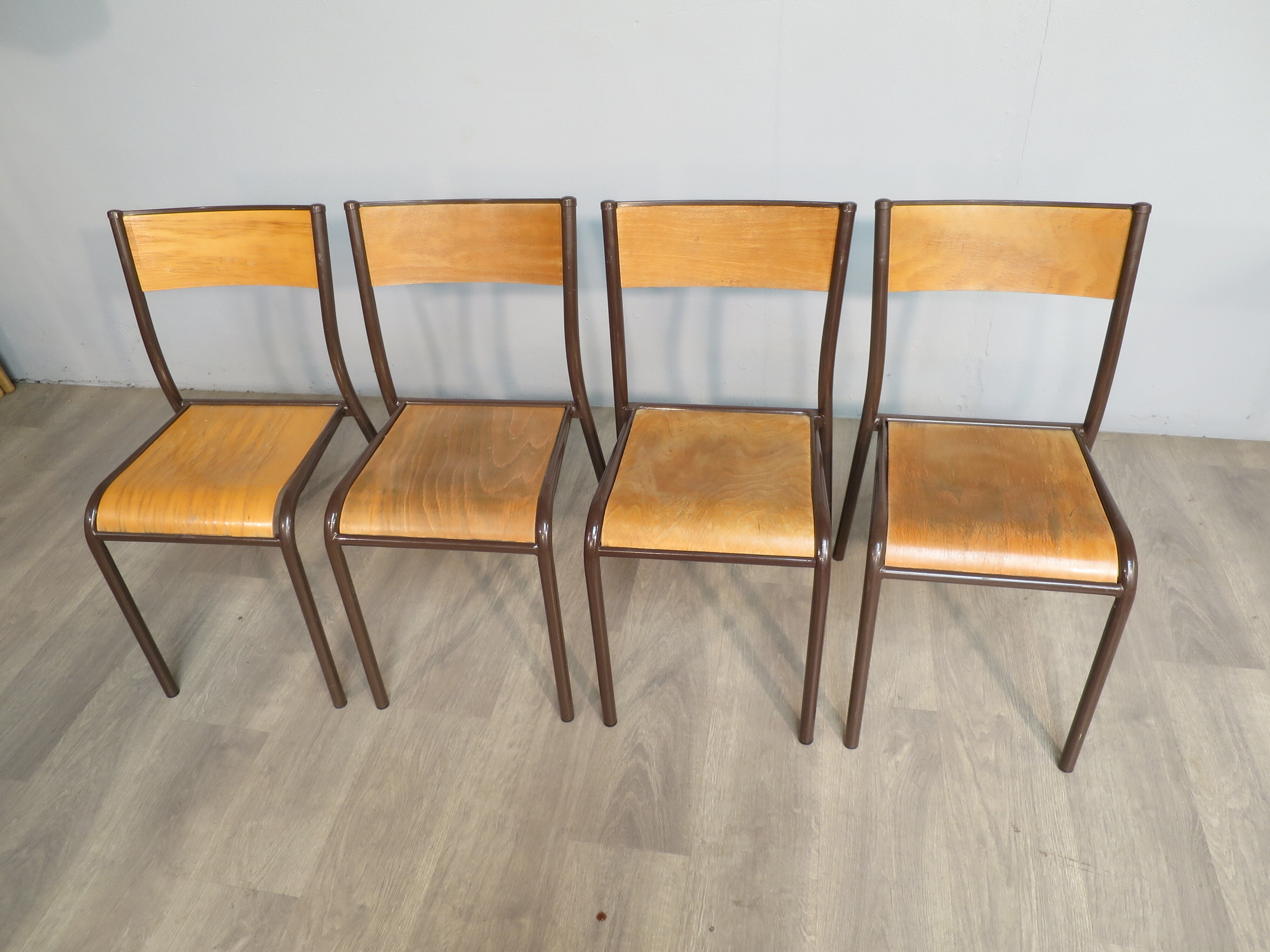 4 Mullca school chairs series