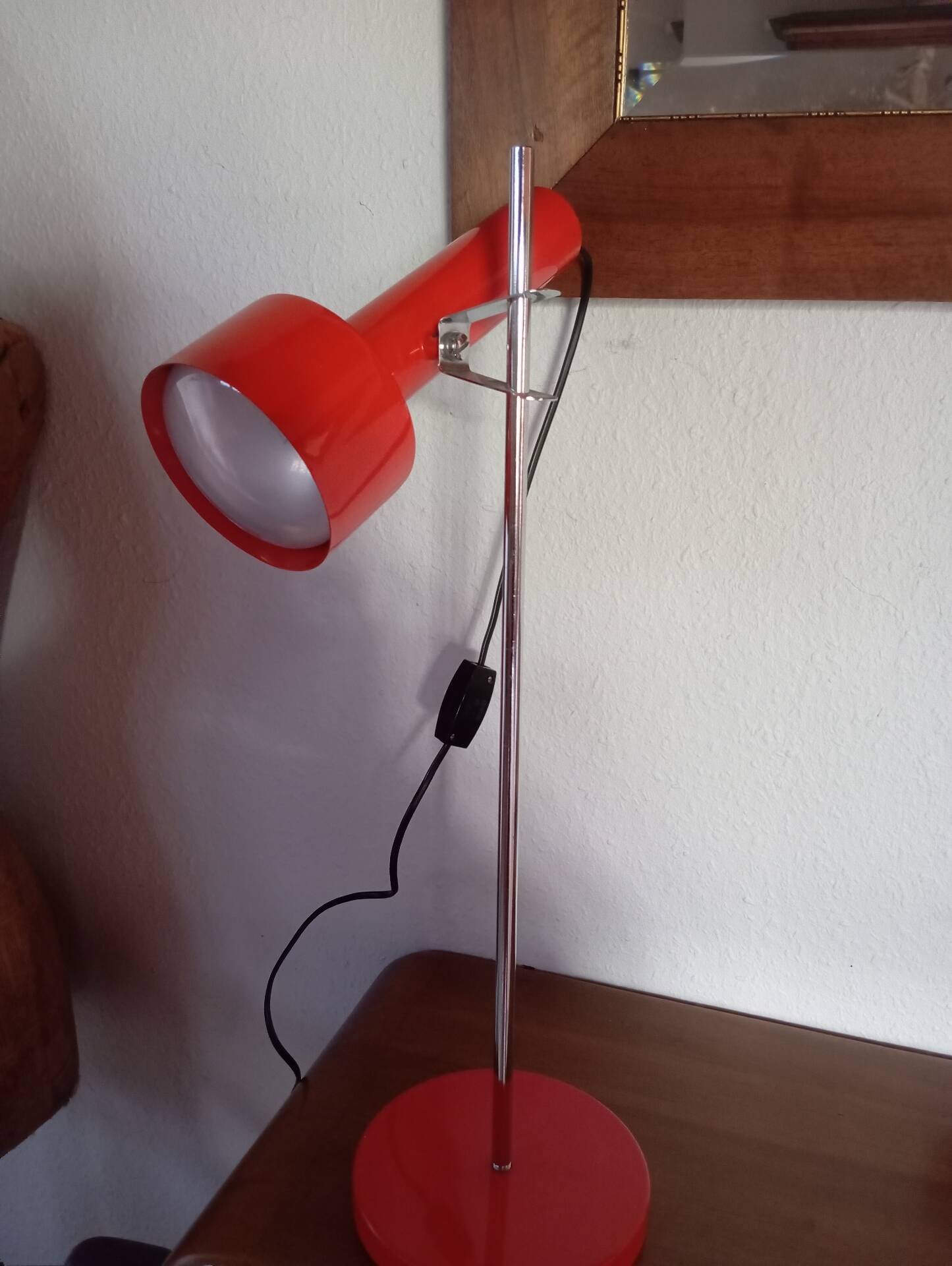 Stralux desk lamp
